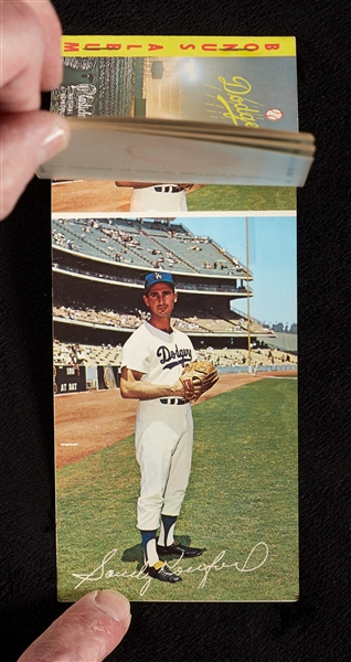 1965 Los Angeles Dodgers Postcard Booklet With Unperforated PCs (10)