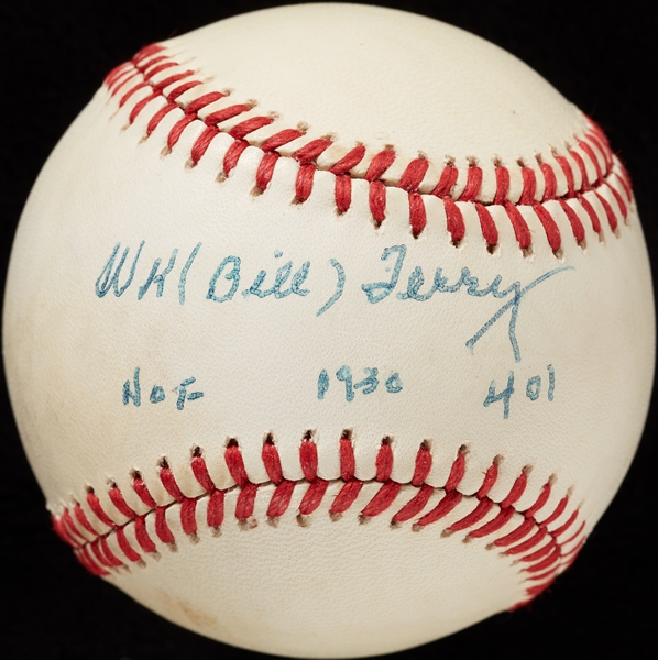 Bill Terry Single-Signed ONL Baseball HOF 1930 401 (JSA)