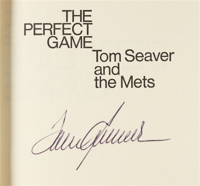 Tom Seaver Signed Tom Seaver & The Mets Book (BAS)