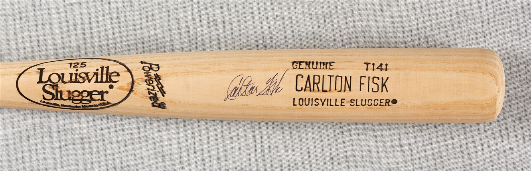 Carlton Fisk Signed Louisville Slugger Bat (BAS)