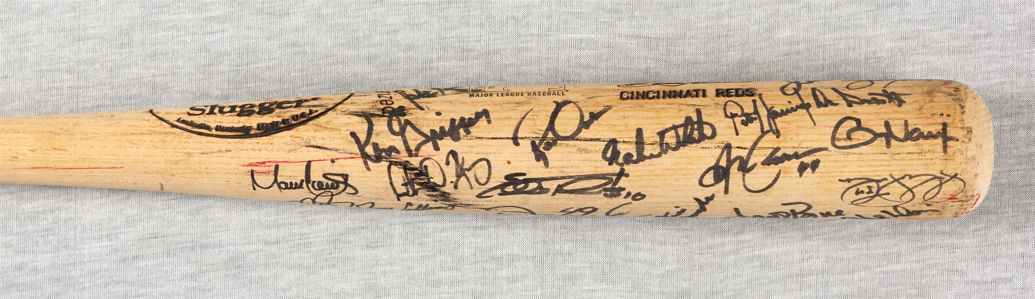 1999 Cincinnati Reds Team-Signed Brian Johnson GU Bat (BAS)