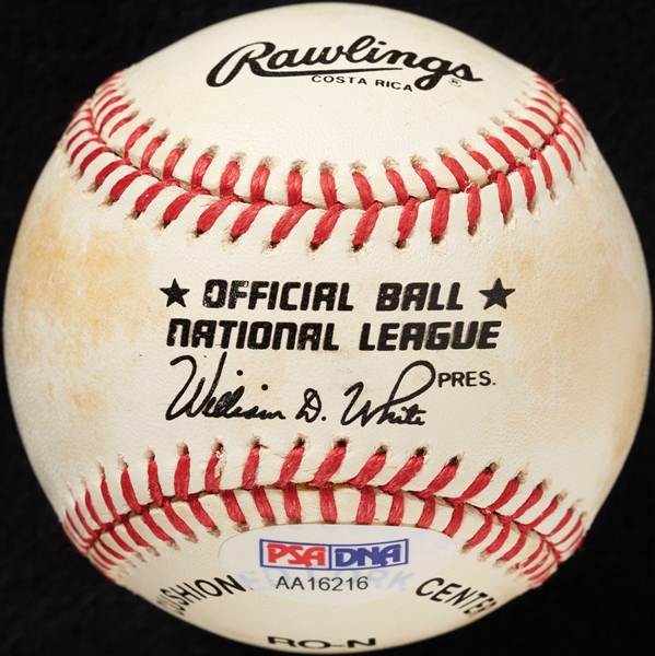 Hank Aaron Single-Signed ONL Baseball (PSA/DNA)