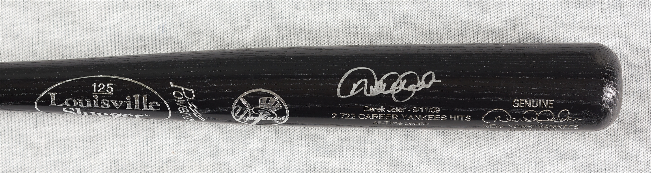 Derek Jeter Signed All-Time Yankees Hit Leader Game Model Bat (Steiner)