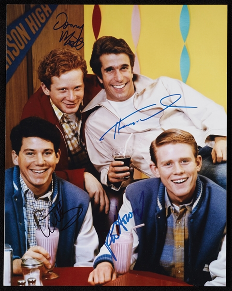 Happy Days Group-Signed 11x14 Photo (BAS)