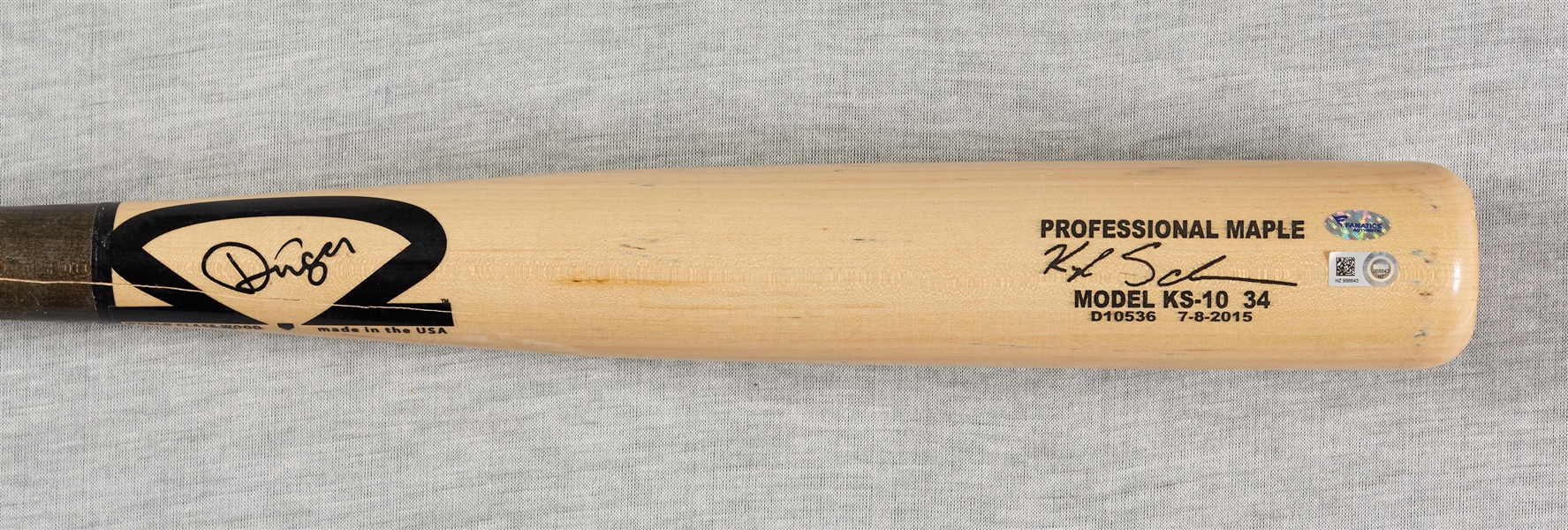 Kyle Schwarber 2015 Game-Used Dinger Bat (MLB) (Fanatics)