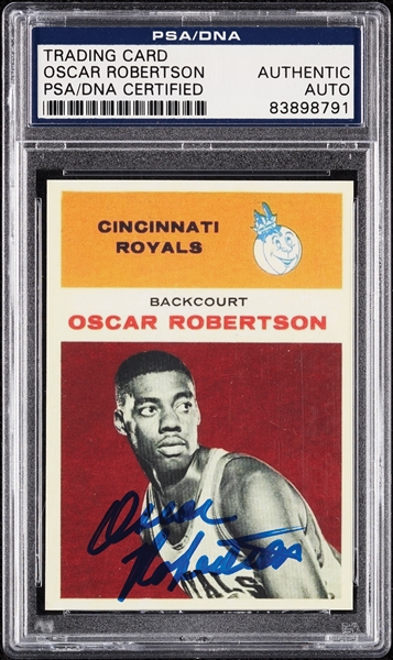 Oscar Robertson Signed 1961 Fleer RC Reprint (PSA/DNA)