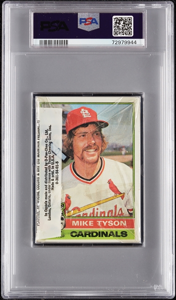 1976 Topps Baseball Cello Pack - Phil Niekro Top (Graded PSA 8)