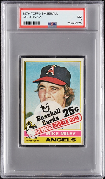 1976 Topps Baseball Cello Pack (Graded PSA 7)