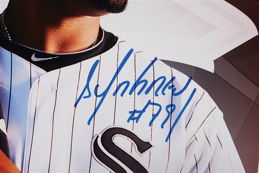 Jose Abreu Signed 16x20 ROY Photo (MLB) (BAS)