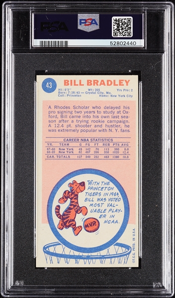 1969 Topps Bill Bradley RC No. 43 PSA 8