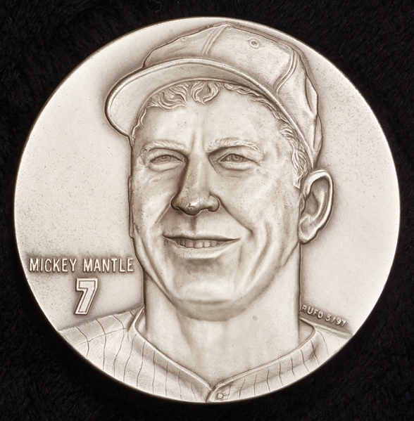 Mickey Mantle 4 oz. Silver Mint-Coin from The Highland Mint (56/750)