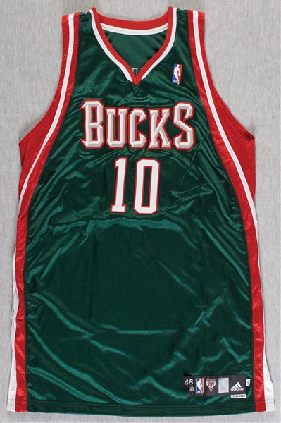 Tyronn Lue 2008-09 Game-Used & Signed Bucks Jersey (Bucks LOA) (Fanatics)