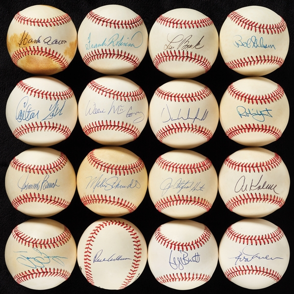 HOFer Single-Signed Baseballs Group with Hank Aaron (55)