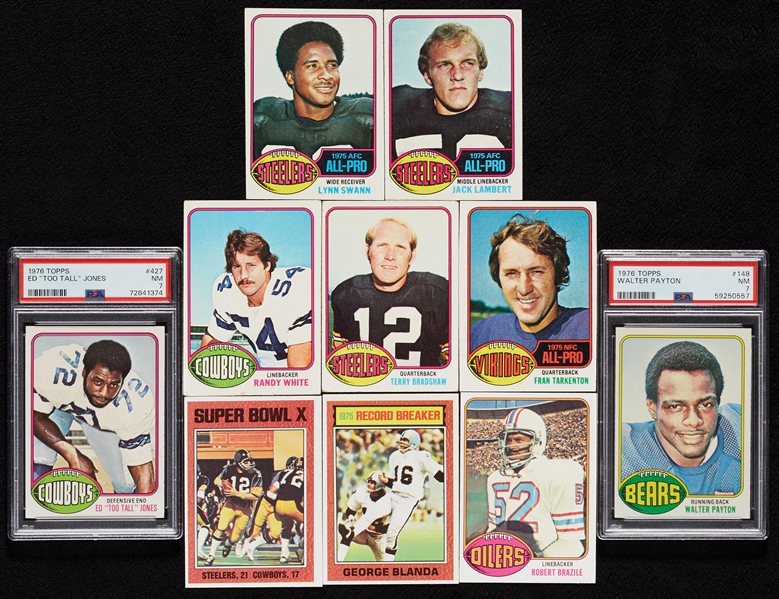 1976 Topps Football Complete Set, PSA 7 Payton and Jones RC’s (528)