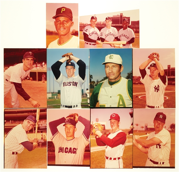 1966 Topps Baseball Transparencies, Including Mays, Gibson and Mathews (89)