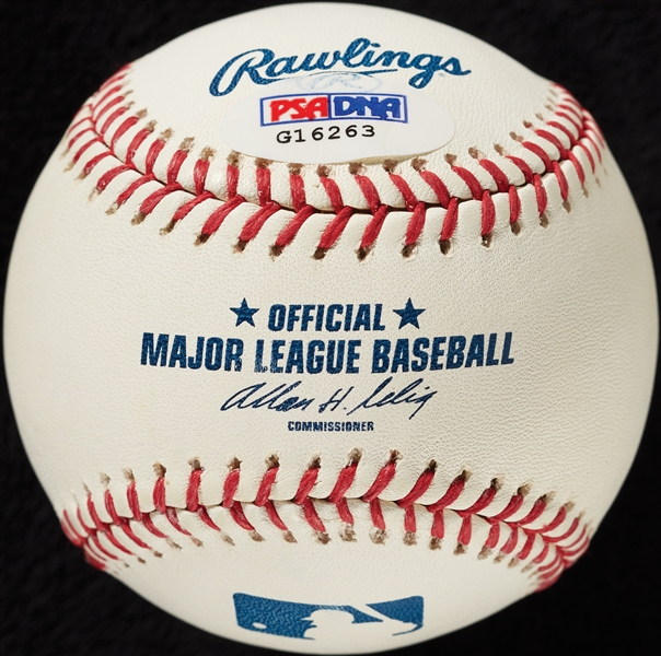 Hank Aaron Single-Signed OML Baseball (PSA/DNA)