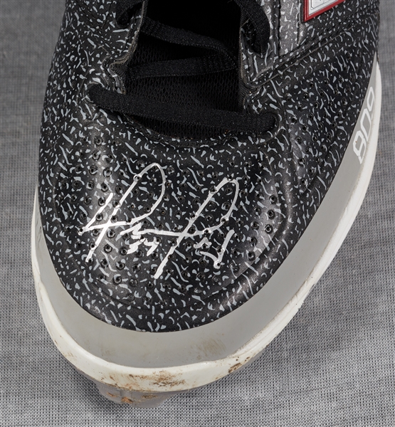 David Ortiz 2016 Game-Used & Signed Cleats Inscribed 5/8/2016, 2 HRs, Game Used, Mother's Day (MLB) (Fanatics)