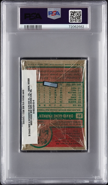 1975 Topps Baseball Cello Pack (Graded PSA 8)