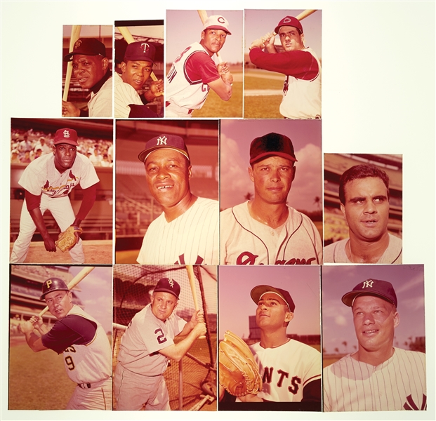 1966 Topps Baseball Transparencies, Including Mays, Gibson and Mathews (89)